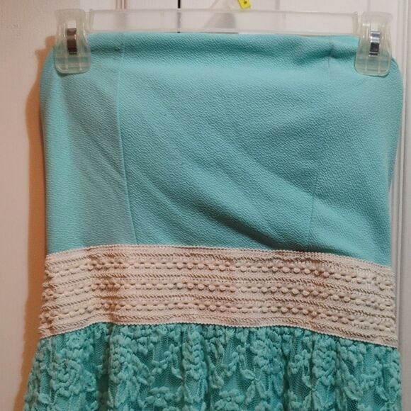 Rue21 Turquoise and Cream Lace Midi Dress - Picture 4 of 6
